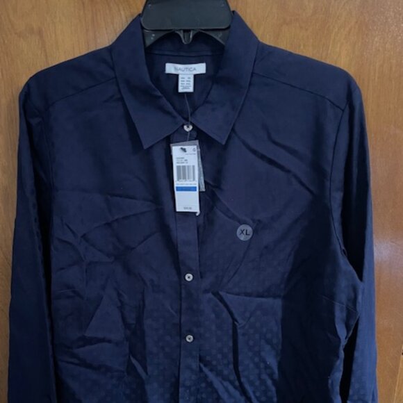 Women's NWT Nautica XL long sleeve button down shirt - Picture 1 of 3
